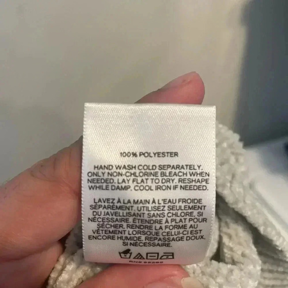 Express grey ribbed knit‎ v-neck sweater size XS - Picture 5 of 5